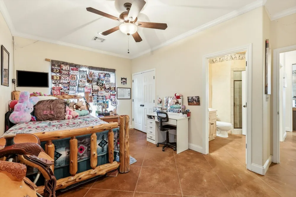 1990 State Highway 81 Hillsboro, TX 76645