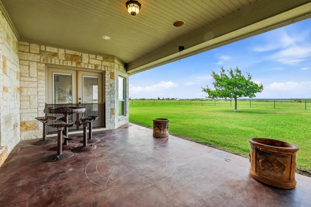 1990 State Highway 81 Hillsboro, TX 76645