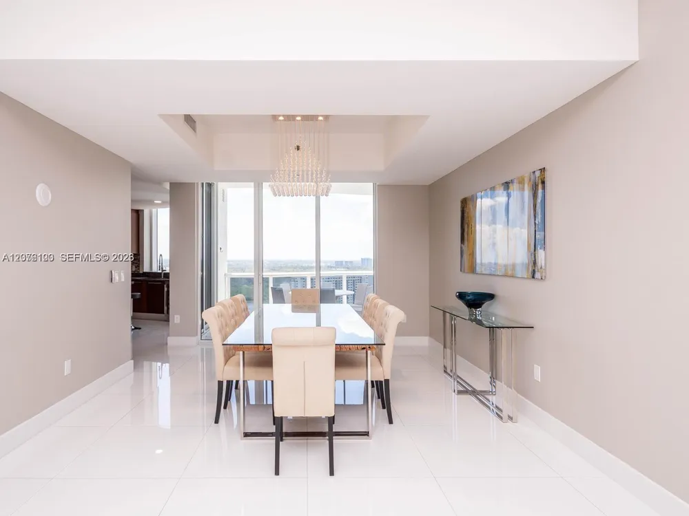 15901 Collins Ave #2504 Sunny Isles Beach, FL 33160