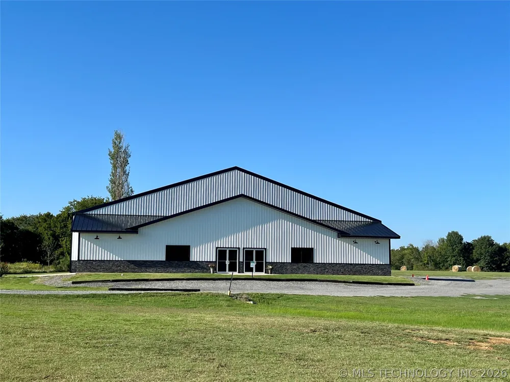 2710 S Cherokee Drive Muskogee, OK 74403