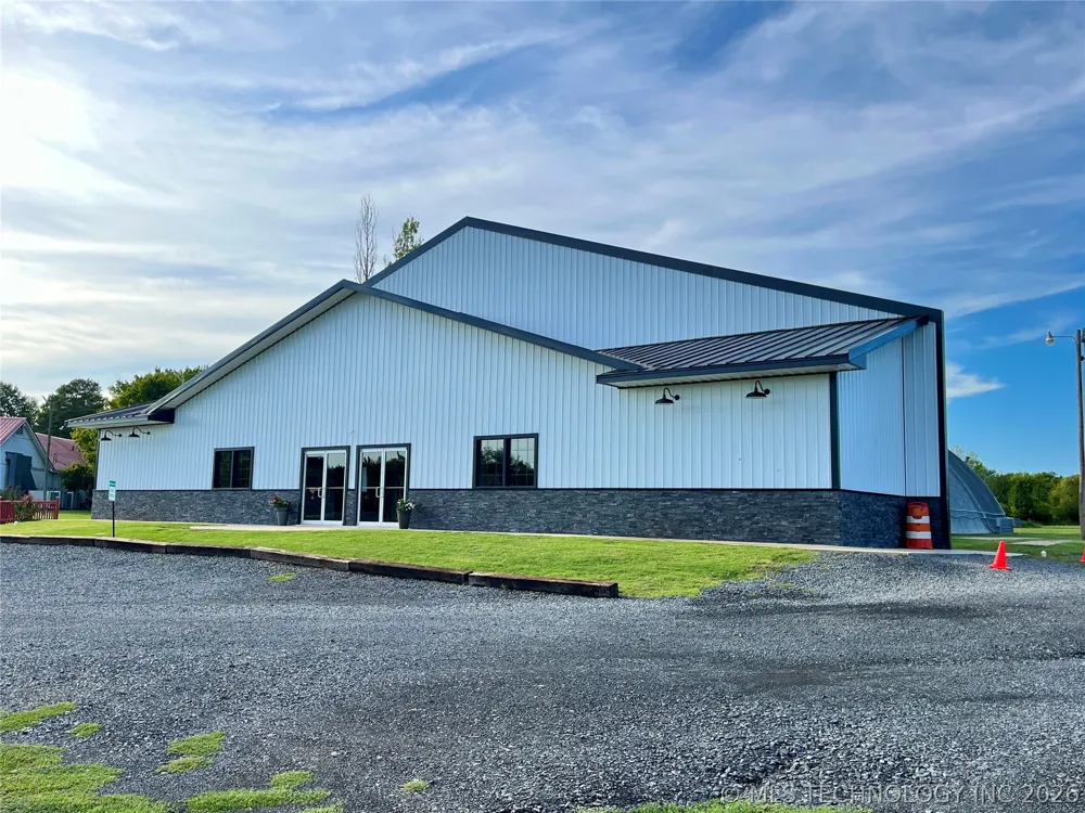 2710 S Cherokee Drive Muskogee, OK 74403