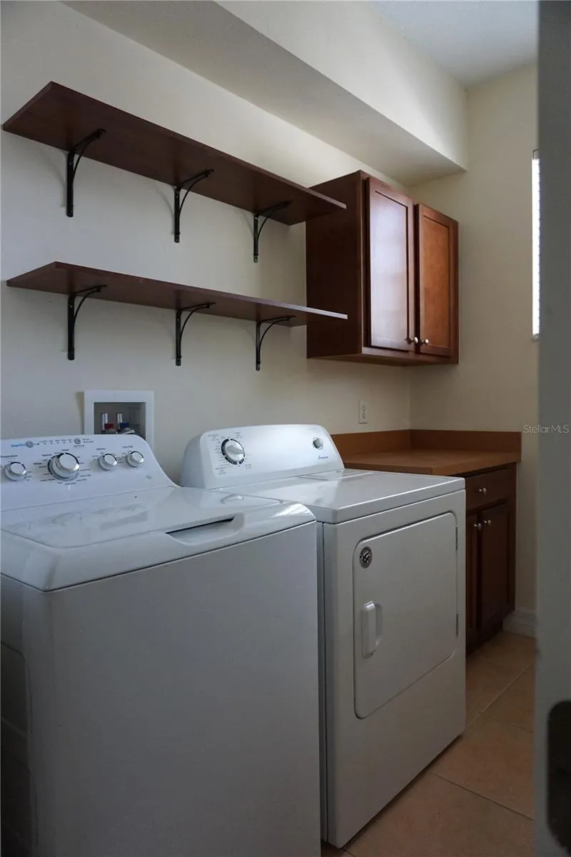 316 34TH AVENUE St Petersburg, FL 33704