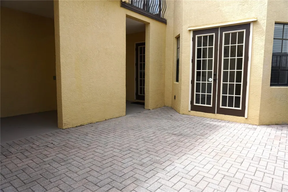 316 34TH AVENUE St Petersburg, FL 33704