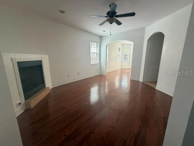 316 34TH AVENUE St Petersburg, FL 33704