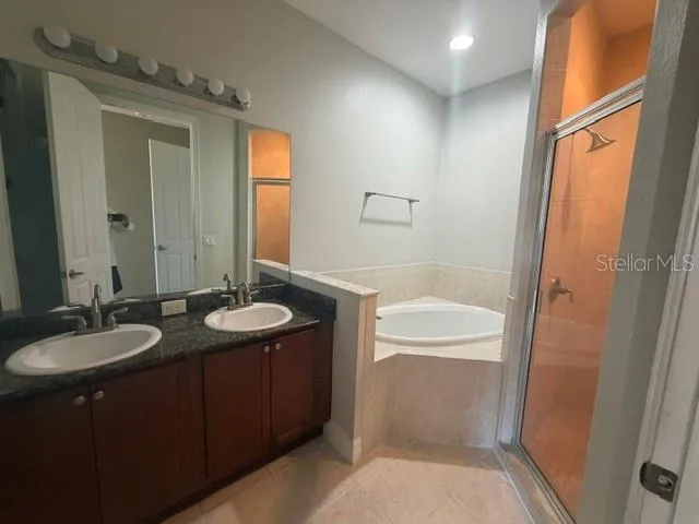 316 34TH AVENUE St Petersburg, FL 33704