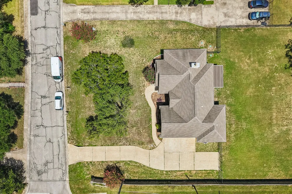 100 Grove Lane Buda, TX 78610
