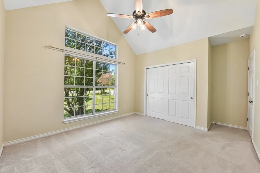 100 Grove Lane Buda, TX 78610