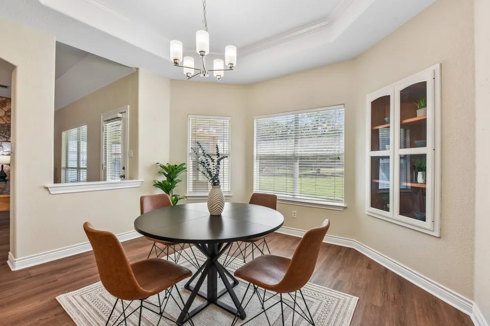100 Grove Lane Buda, TX 78610