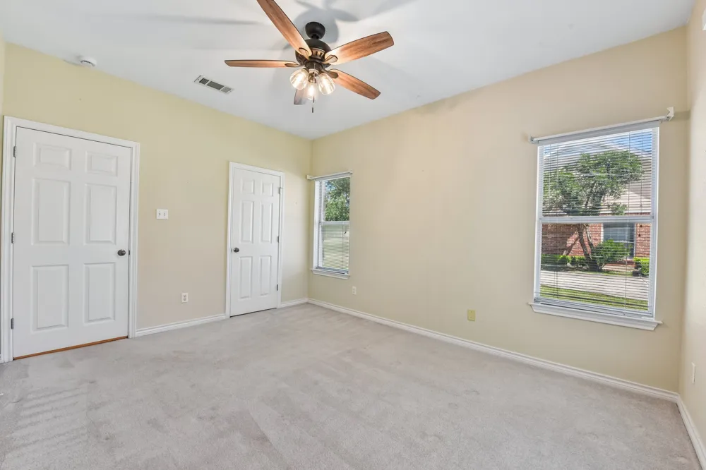 100 Grove Lane Buda, TX 78610