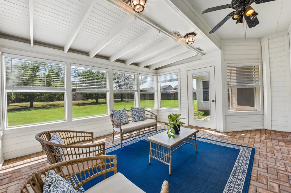 100 Grove Lane Buda, TX 78610