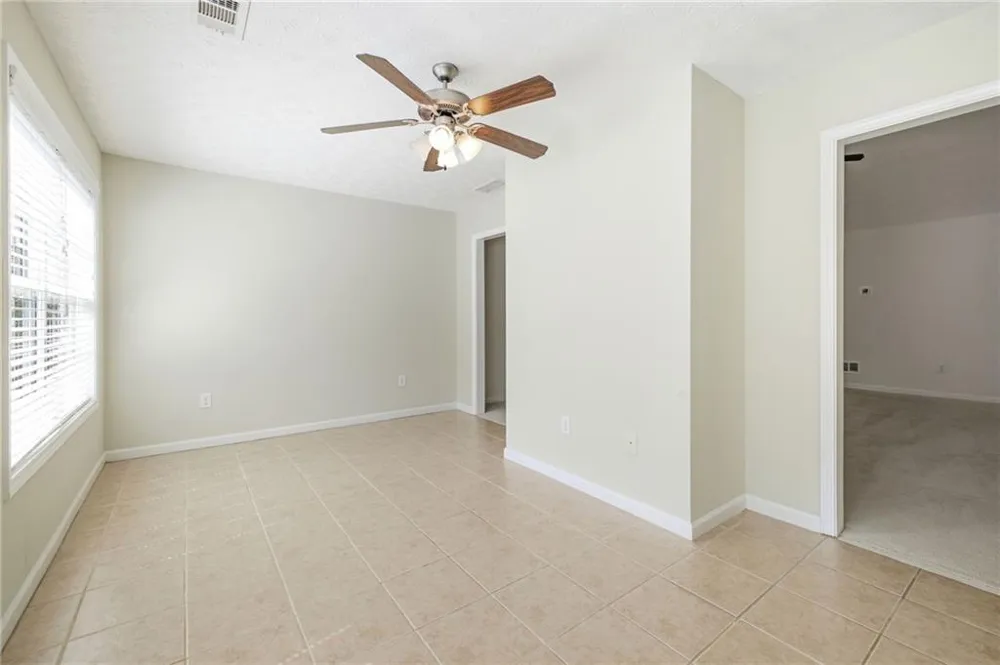 304 Victory Circle Commerce, GA 30529