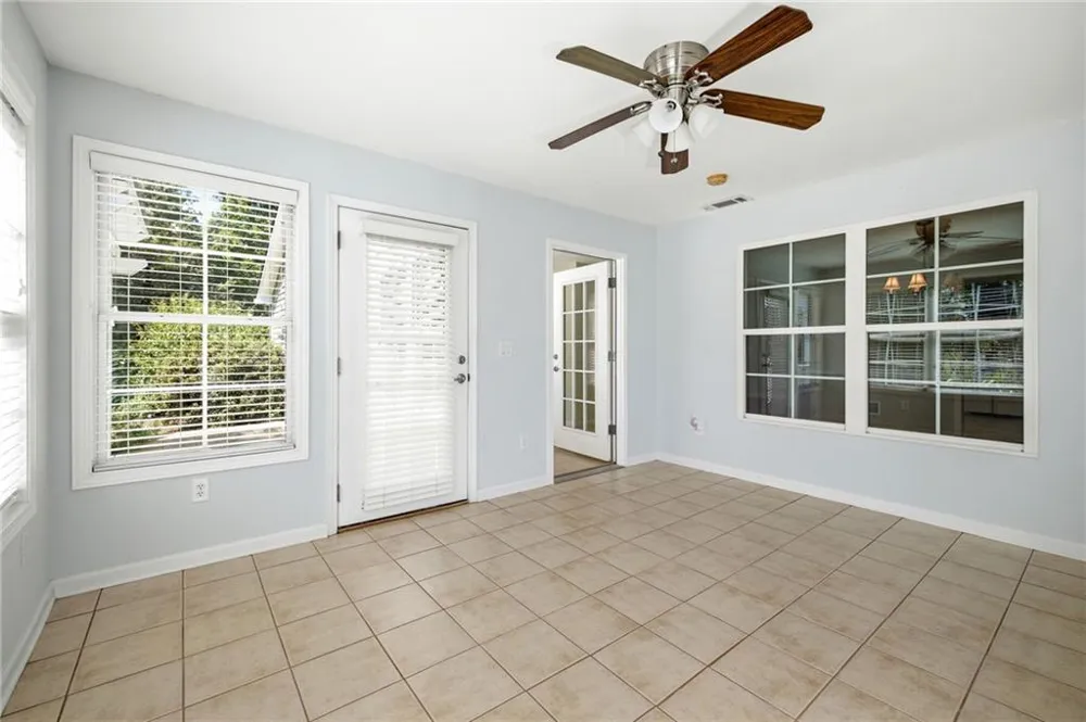304 Victory Circle Commerce, GA 30529