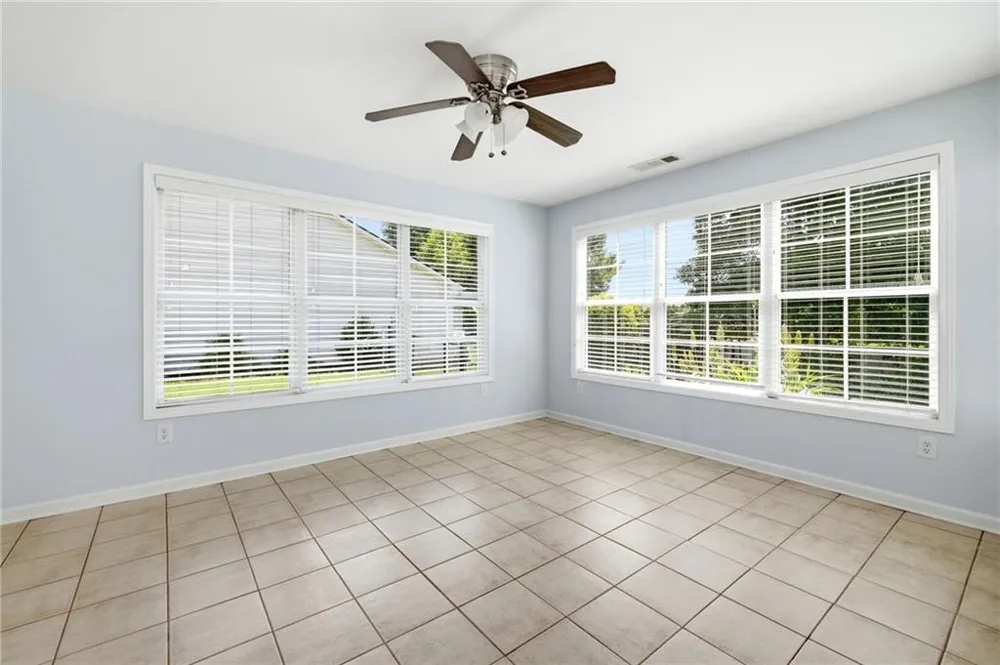 304 Victory Circle Commerce, GA 30529