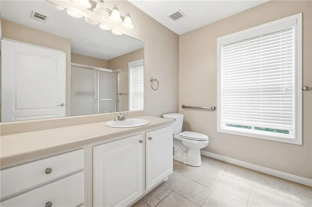 304 Victory Circle Commerce, GA 30529