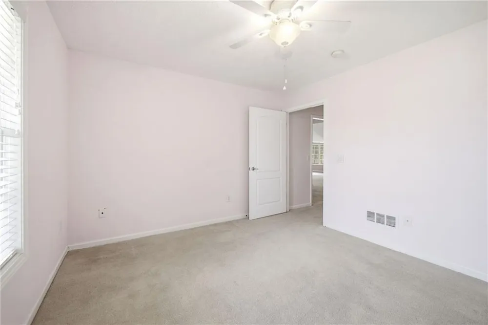 304 Victory Circle Commerce, GA 30529