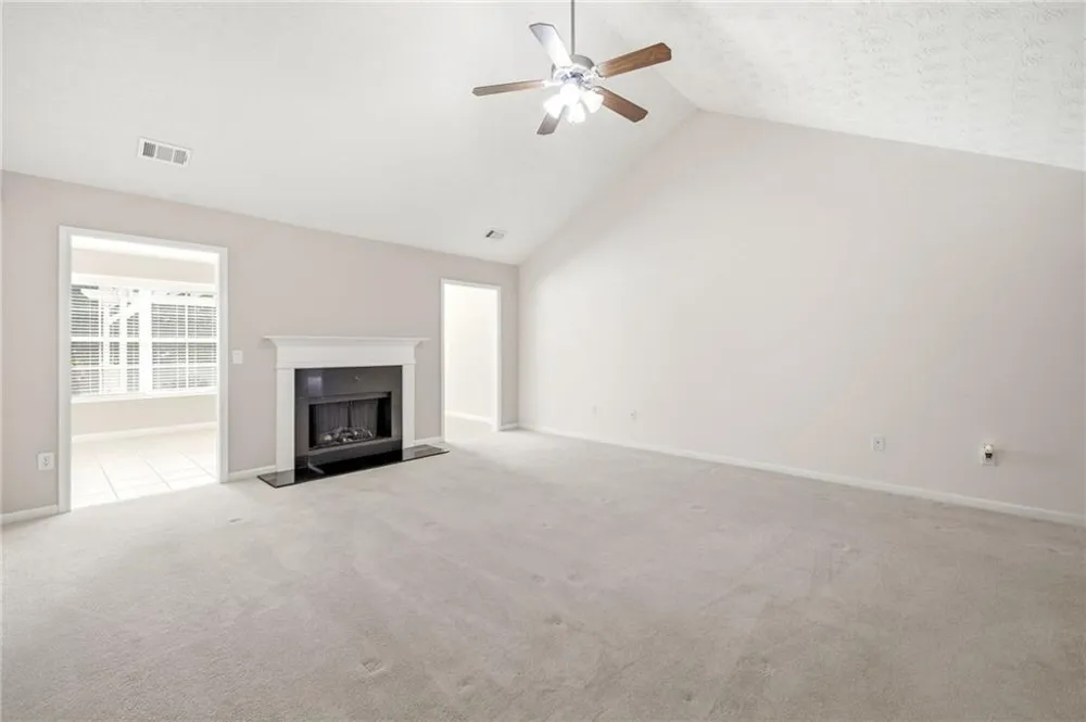 304 Victory Circle Commerce, GA 30529