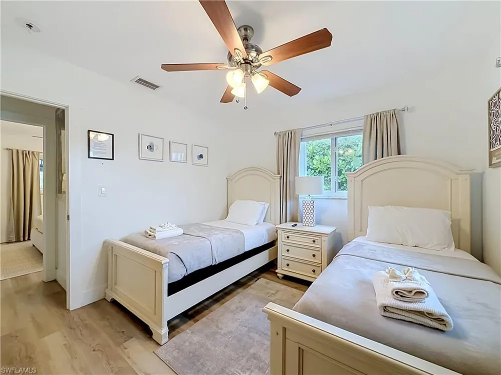 7511 42nd Drive NW Coral Springs, FL 33065