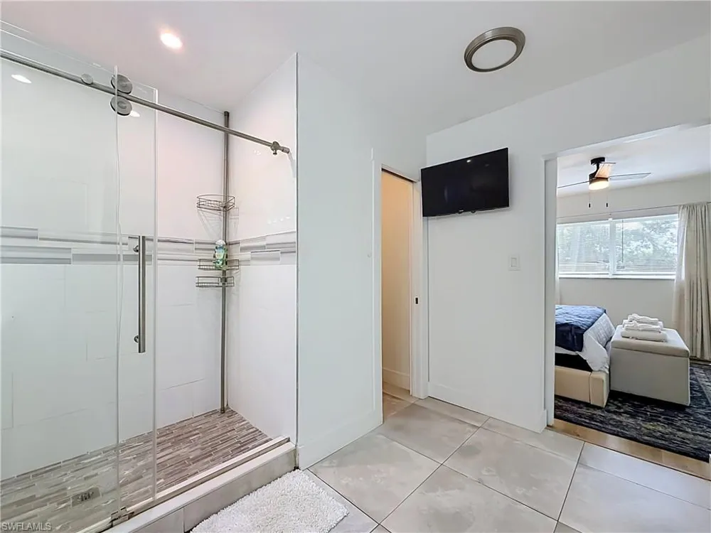 7511 42nd Drive NW Coral Springs, FL 33065