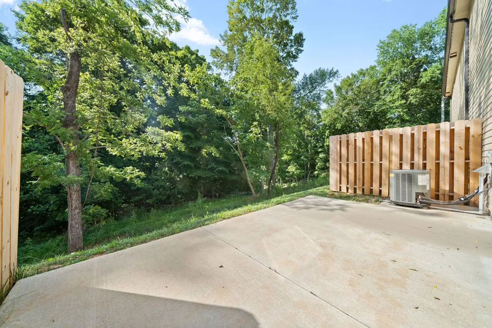 219 Smithson Lane #C Clarksville, TN 37040