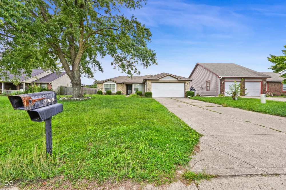 4960 Brookfield Drive Indianapolis, IN 46237