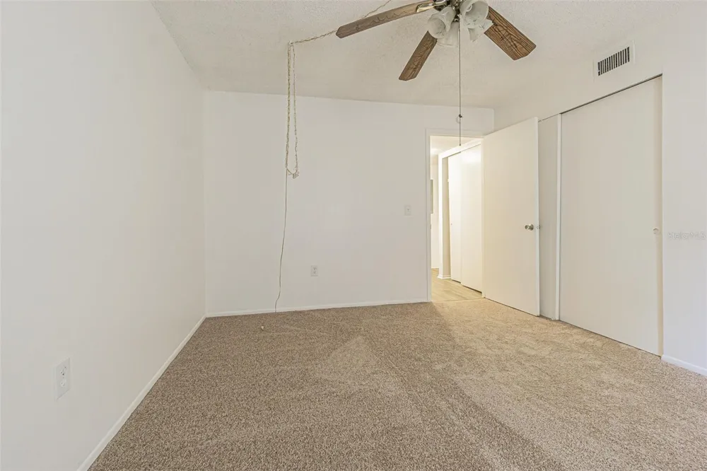 4215 EAST BAY DRIVE #1105B Clearwater, FL 33764