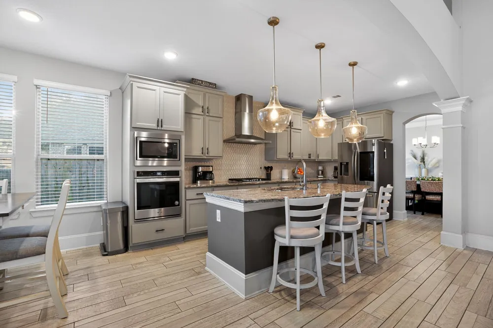 203 Terrain View Ct Willis, TX 77318