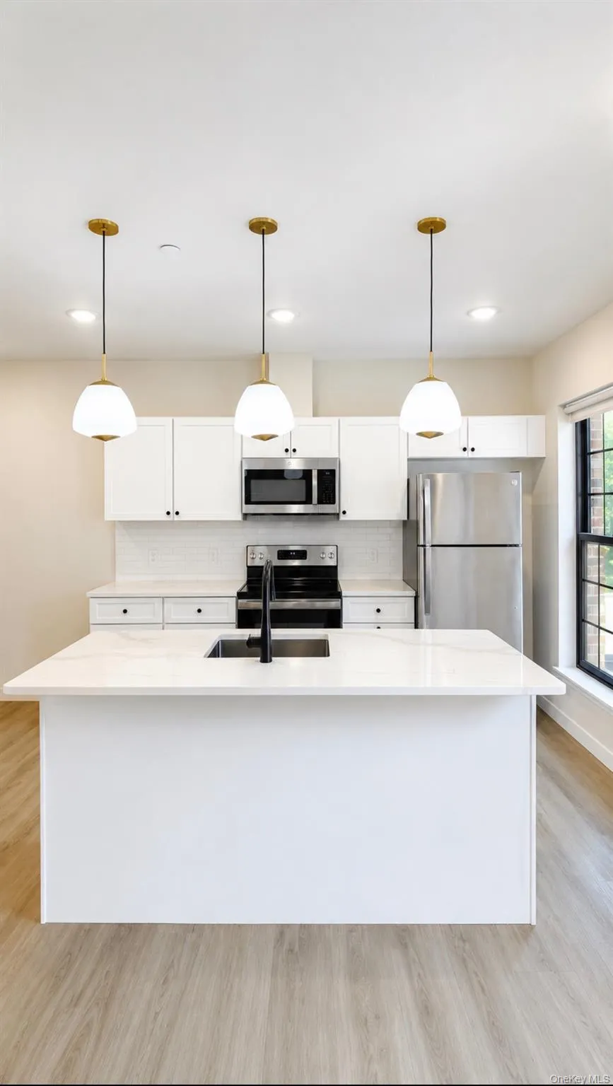 136 South #201 Poughkeepsie, NY 12601