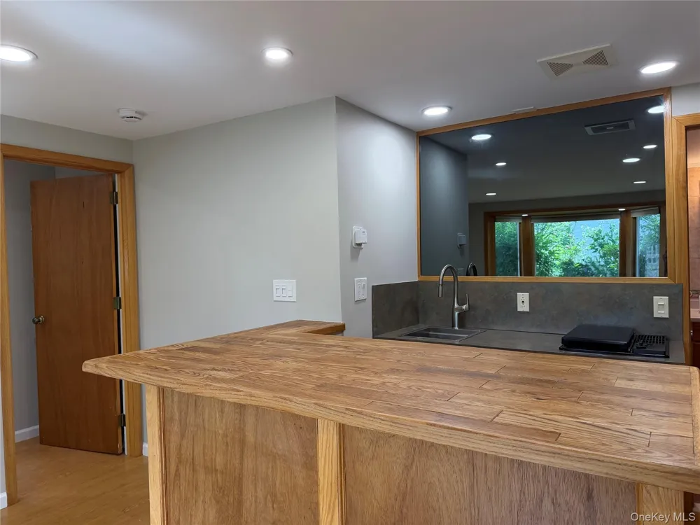 110 Clinton Avenue Port Jefferson, NY 11776