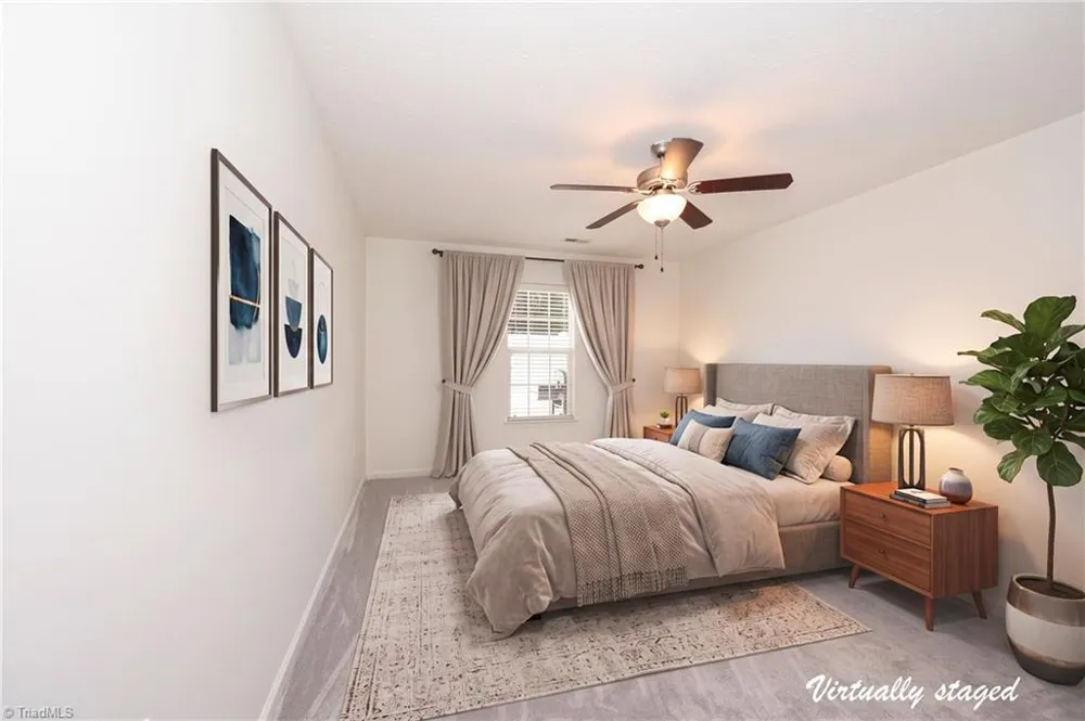 3273 Hyde Place Circle Winston-Salem, NC 27103