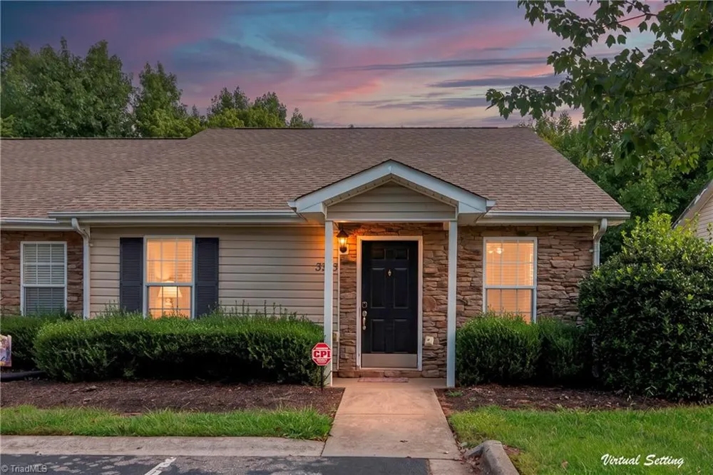 3273 Hyde Place Circle Winston-Salem, NC 27103