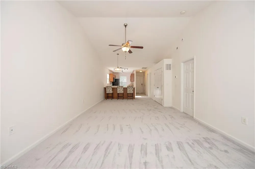 3273 Hyde Place Circle Winston-Salem, NC 27103