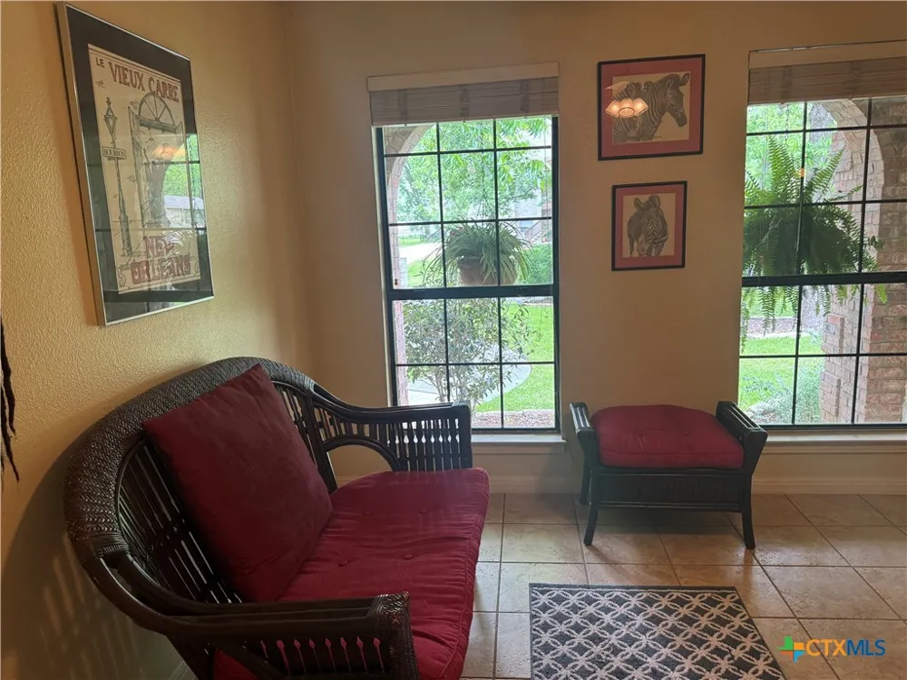 433 Las Brisas Boulevard Seguin, TX 78155