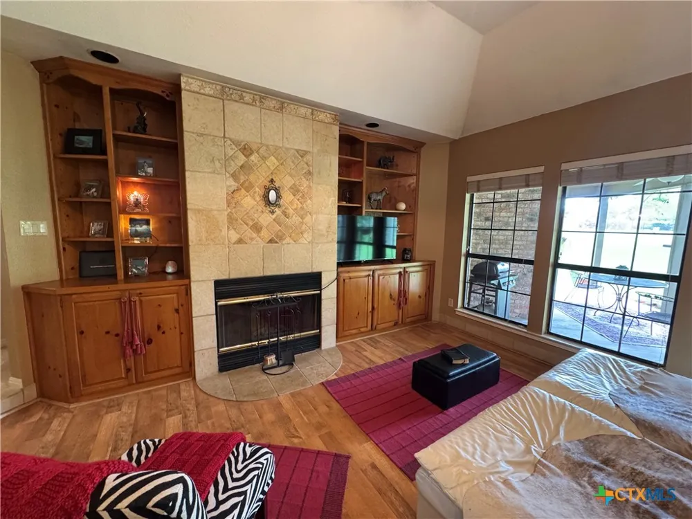 433 Las Brisas Boulevard Seguin, TX 78155