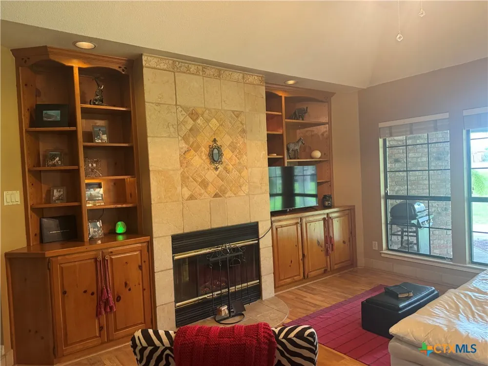 433 Las Brisas Boulevard Seguin, TX 78155