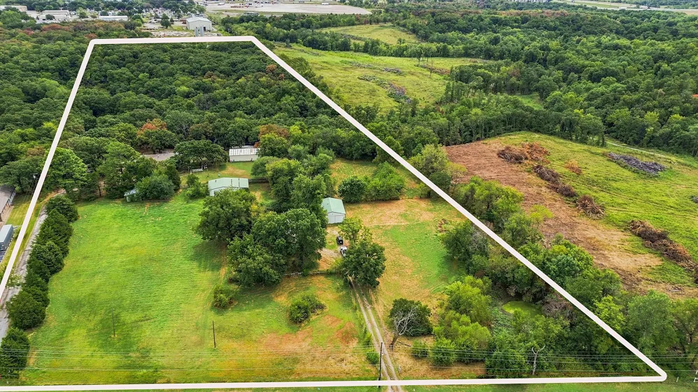 8557 Frankoma Road Tulsa, OK 74131