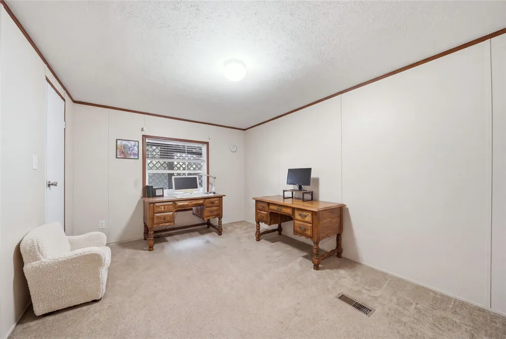 8557 Frankoma Road Tulsa, OK 74131