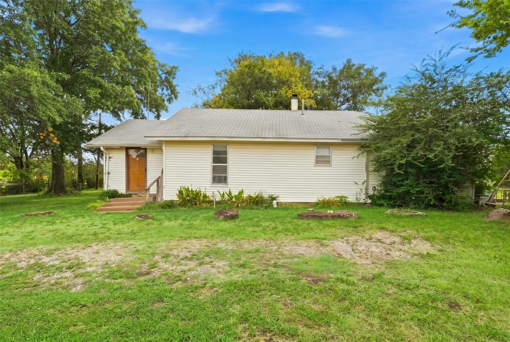 8557 Frankoma Road Tulsa, OK 74131