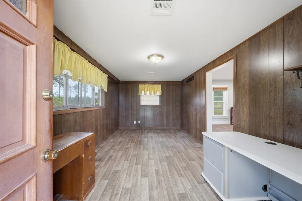 8557 Frankoma Road Tulsa, OK 74131