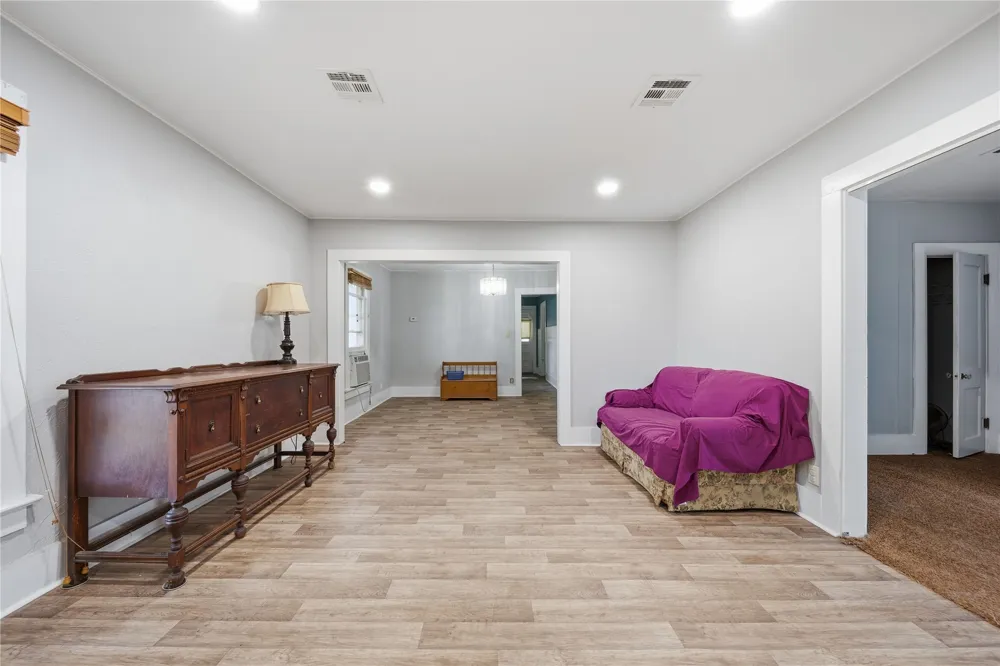 8557 Frankoma Road Tulsa, OK 74131