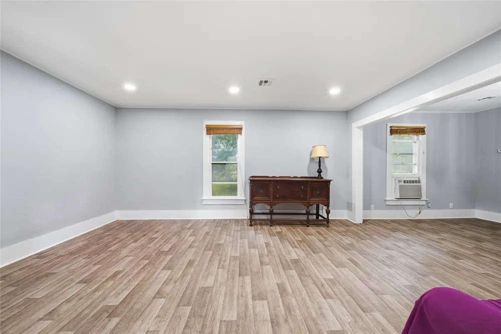 8557 Frankoma Road Tulsa, OK 74131