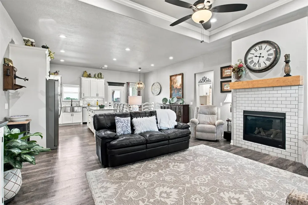 131 Paralee Street Durant, OK 74701