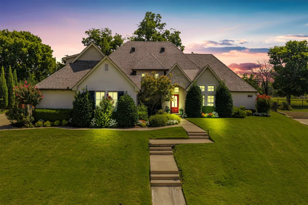 107 Williamsburg Street Catoosa, OK 74015