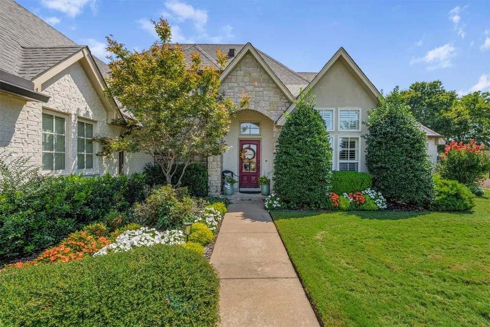 107 Williamsburg Street Catoosa, OK 74015