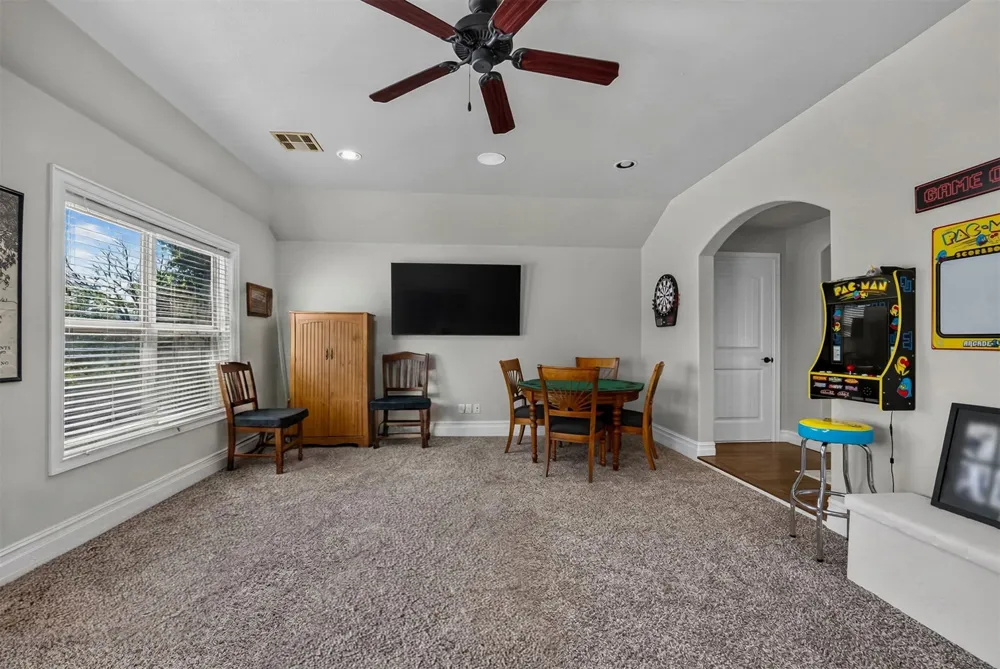 107 Williamsburg Street Catoosa, OK 74015