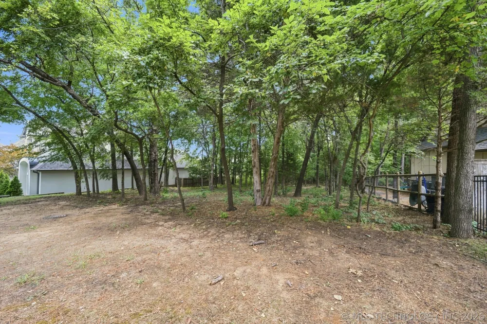 8301 S Urbana Avenue Tulsa, OK 74137