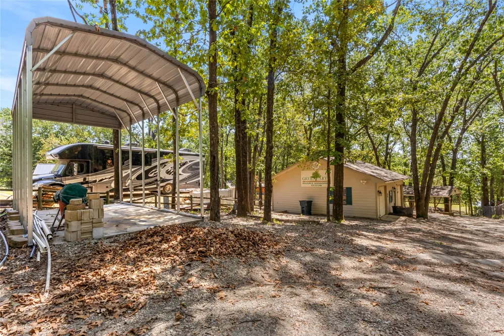 424866 E 1169 ROAD Eufaula, OK 74432
