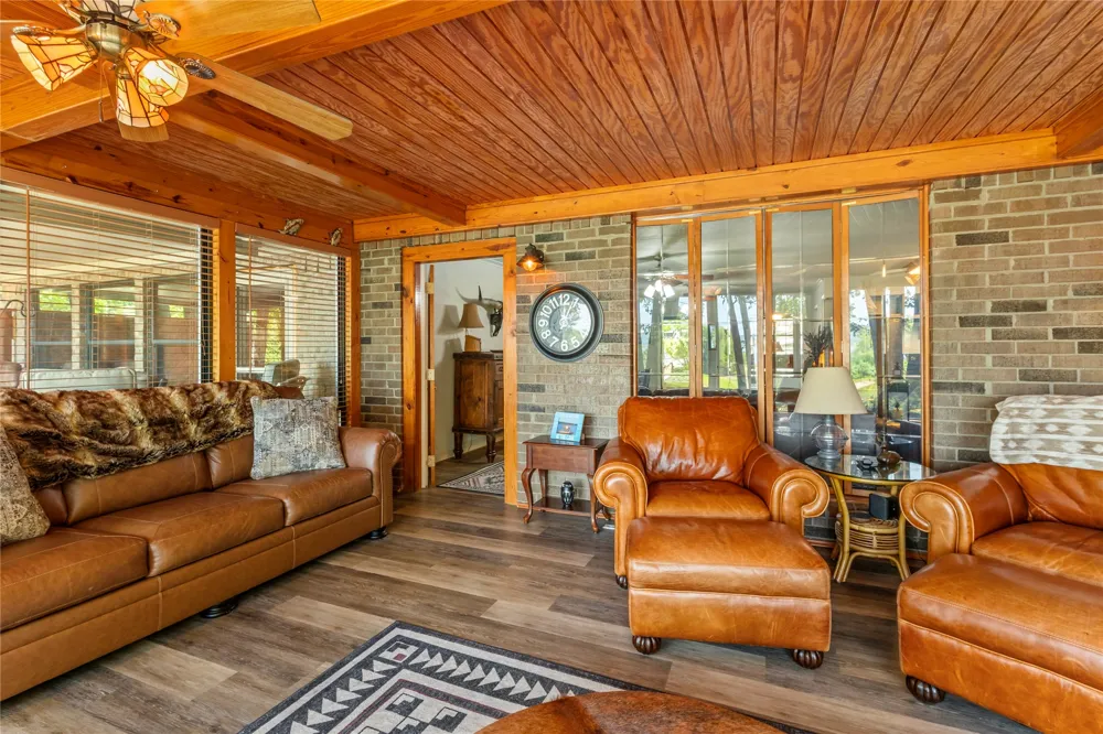424866 E 1169 ROAD Eufaula, OK 74432