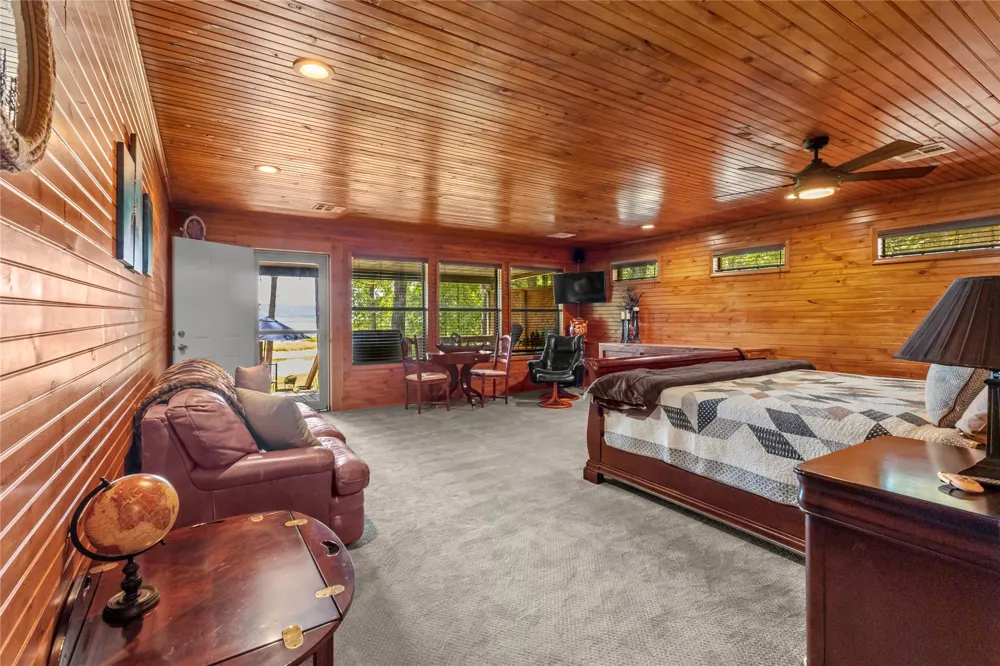 424866 E 1169 ROAD Eufaula, OK 74432