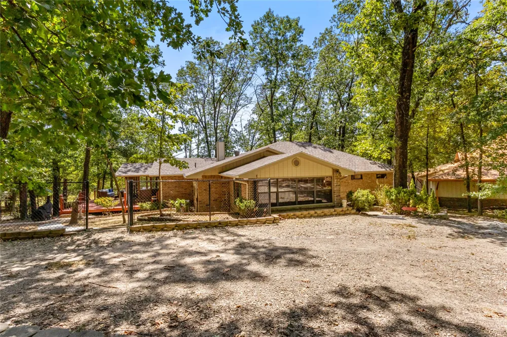 424866 E 1169 ROAD Eufaula, OK 74432