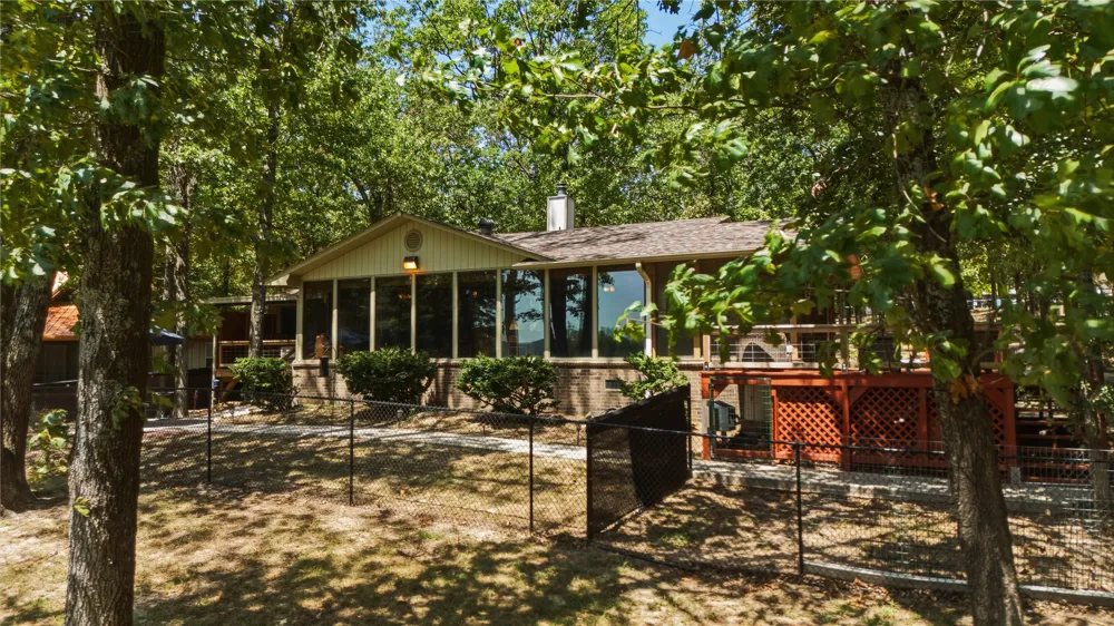 424866 E 1169 ROAD Eufaula, OK 74432